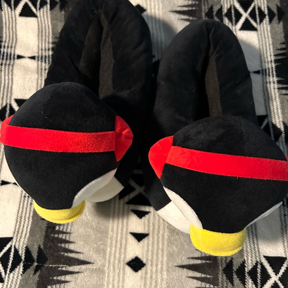 Penguin Slippers with Red Earmuffs w9 m7 - Picture 3 of 5